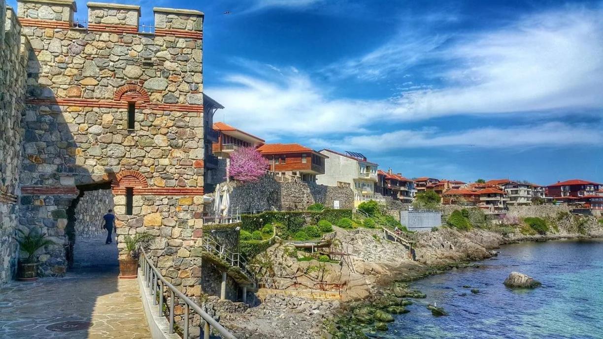 Gardenia Suites Sozopol Extérieur photo