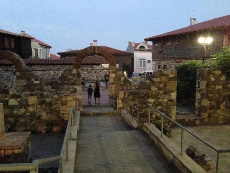 Gardenia Suites Sozopol Extérieur photo