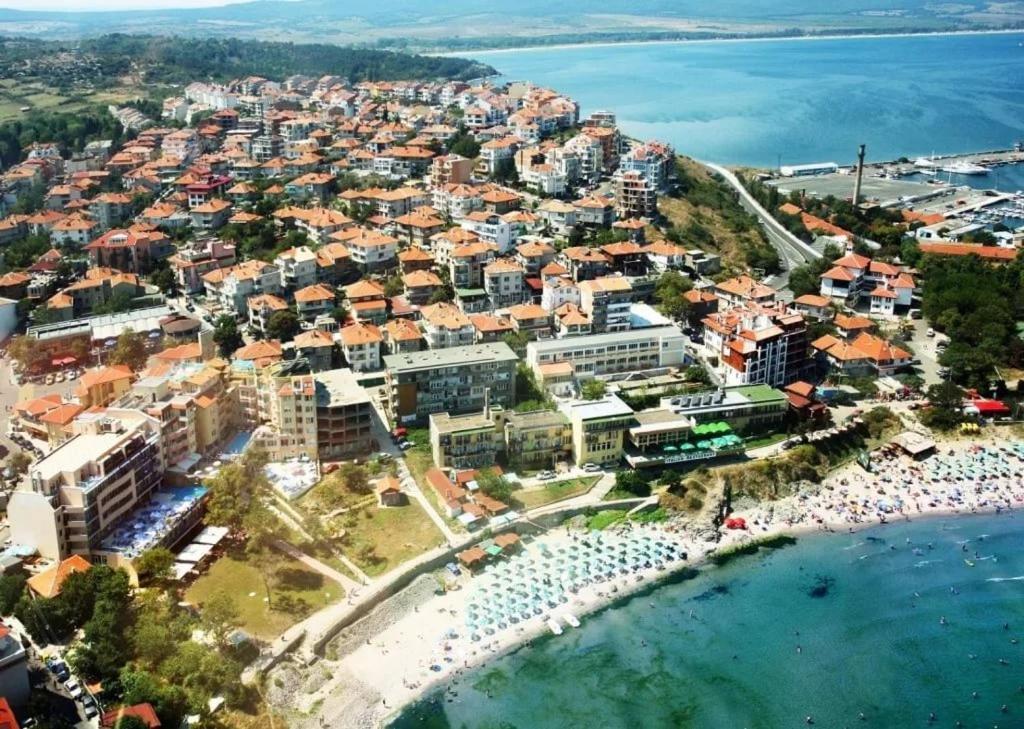 Gardenia Suites Sozopol Extérieur photo