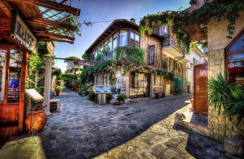 Gardenia Suites Sozopol Extérieur photo